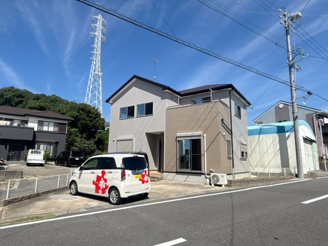 萱苅口貸家の駐車場