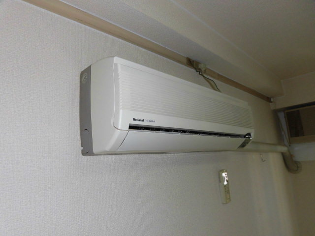 【設備】 | エアコン付きなので年中快適ですね