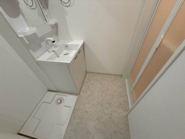 D porta clairの独立洗面台