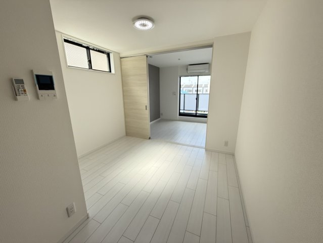 D porta clairの居間・リビング