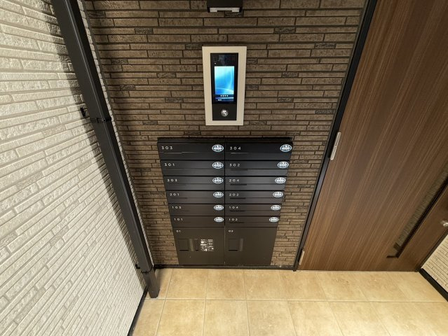 D porta clairのエントランス