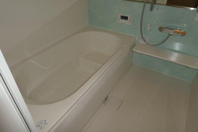 カーサ・フィオーレ中庄の浴室|一坪風呂