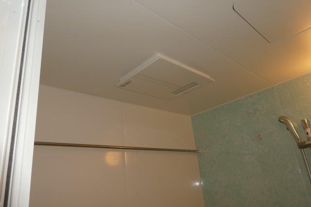 カーサ・フィオーレ中庄の浴室|浴室乾燥機