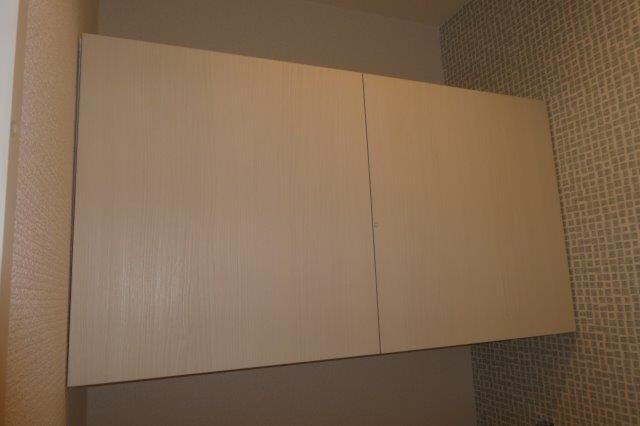 カーサ・フィオーレ中庄のトイレ|棚