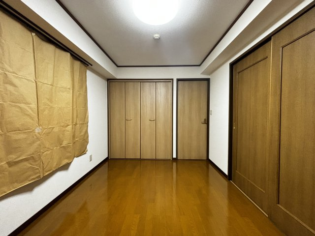 ベルデュールの洋室