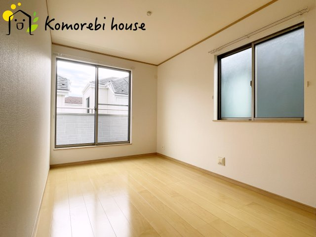 上尾市小泉7丁目　中古一戸建ての洋室|9/29　撮影済み
