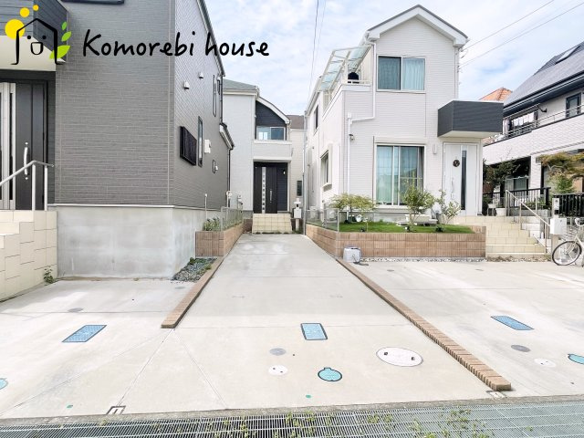 上尾市小泉7丁目　中古一戸建ての駐車場|9/29　撮影済み