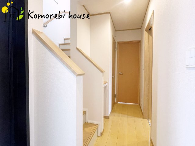 上尾市小泉7丁目　中古一戸建ての玄関|9/29　撮影済み