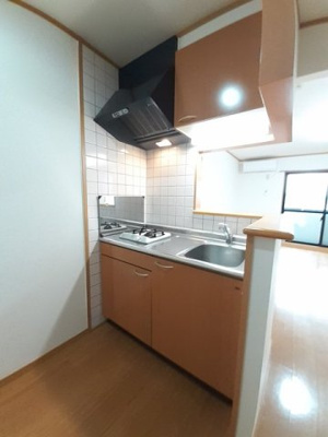 【キッチン】 | ローレル | 使いやすいキッチンです