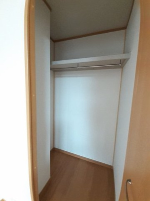 【収納】 | ローレル | たっぷりとした収納スペースです