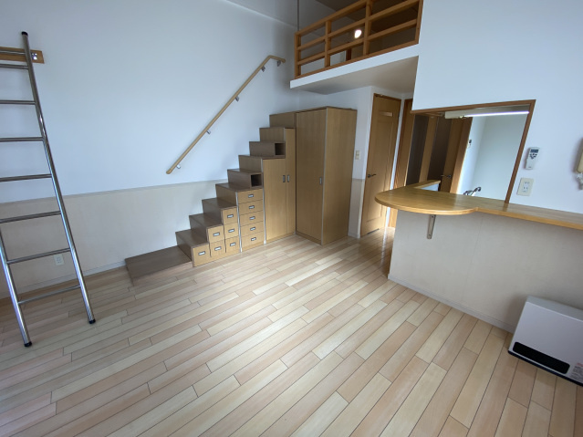 フルール観音の内装