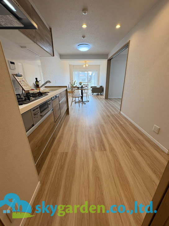 ＤＩＫマンション大船の居間・リビング|こちらのリビングで趣味の時間をお楽しみください