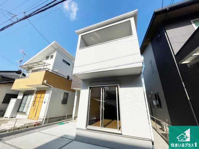 大津市皇子が丘　新築一戸建ての外観|お客様に長く安心して住んでいだだける事にこだわった家づくり！住んでからのアフターサービスにもしっかりと取り組んでいます！