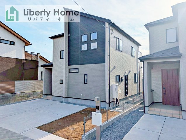 水戸市千波町4期　新築戸建　2号棟の外観|ご予約をいただければ、『平日の空いた時間』『周辺物件まとめて見たい』『1件だけ見たい』ももちろん可能です♪
お気軽にお問合せください♪