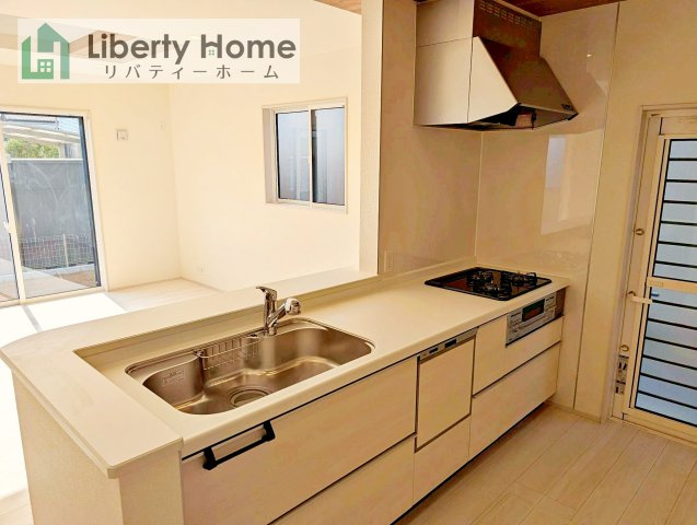 水戸市千波町4期　新築戸建　2号棟のキッチン