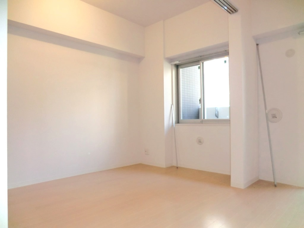 Ａｌｌｏｇｇｉｏの寝室|☆使いやすいフラットフロアーの居室です。☆