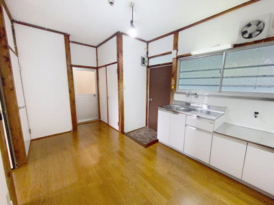 【玄関】 | 白樺荘 | ※同建物ほかのお部屋の写真です。