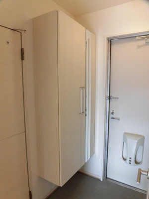 【玄関】 | ファミーユ凪 Ａ棟