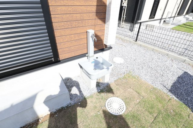 仲介手数料無料　桶川市上日出谷南3丁目　新築　全２棟の庭