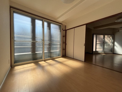 【洋室】 | レインボー仙台 | 4.5帖