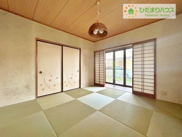 ひたちなか市大字市毛　中古戸建の和室|落ち着ける空間の和室。ゴロゴロする、お子様を寝かせる、客間として利用するなど、ライフスタイルに合わせて変化をもたらすことができます。