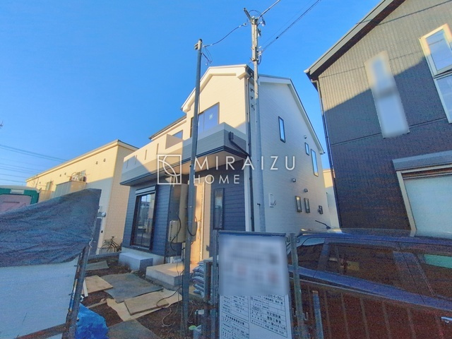 【外観】 | プライバシー性と開放感を高める住環境。陽当たりの良い開かれたロケーションを活かし、心地よい暮らしをプランニング