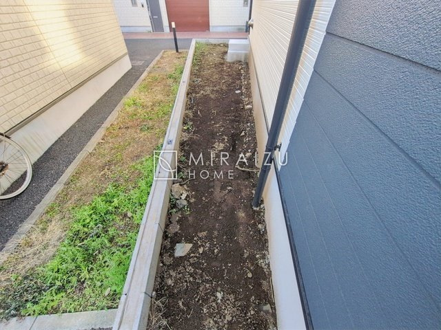 【周辺】 | 青く澄み渡った綺麗な空と、陽の光をたっぷりと受ける、そんな新築住宅で新生活をスタートしてみませんか？見学・ご相談等、ミライズホーム(株)までお気軽にご連絡下さい♪
