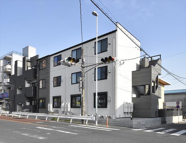 オリーブ　西堀