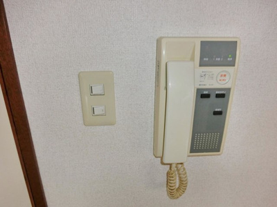 【セキュリティ】 | ビューテラス王禅寺 | 防犯対策に有効なインターホン付きです！突然の来客やお子様のお留守番でも安心です◎