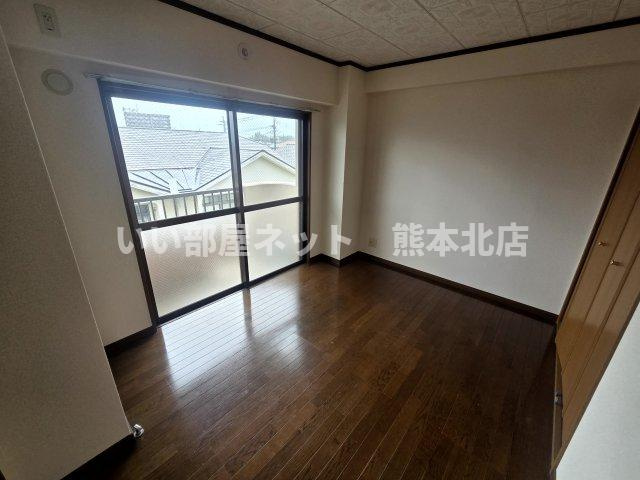 Ciruela須屋(シルエラスヤ)の居間・リビング