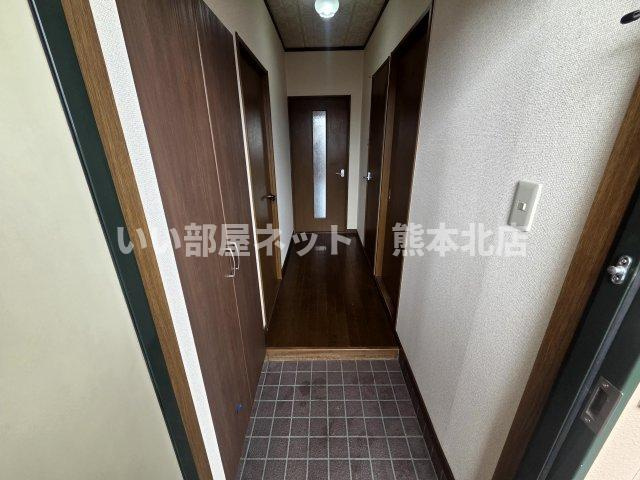 Ciruela須屋(シルエラスヤ)の玄関