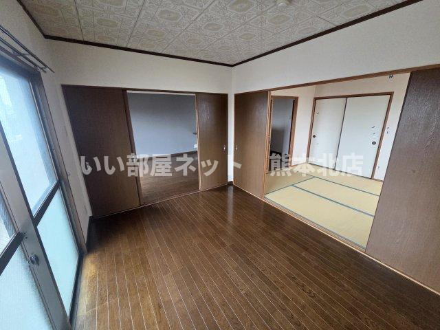 Ciruela須屋(シルエラスヤ)の居間・リビング