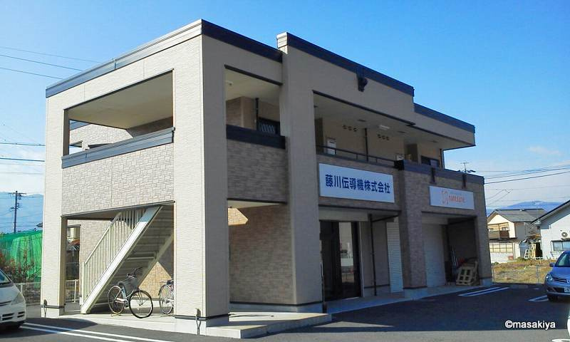 メイ・グリーン