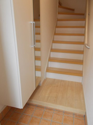 【玄関】 | プリムローズ