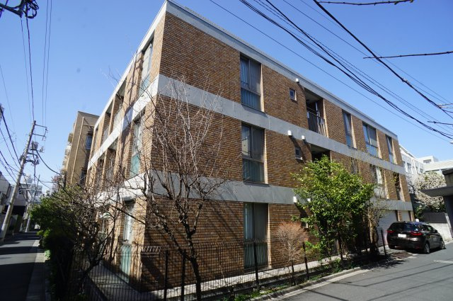 めんしん池之端の外観|免振構造で安心♪外観もきれいです♪