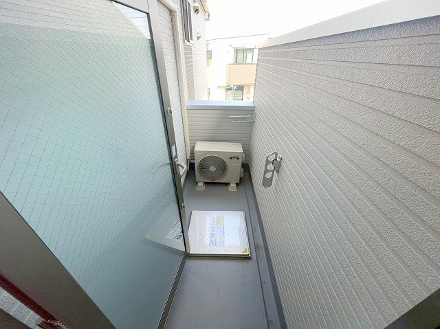 F asecia castorのバルコニー