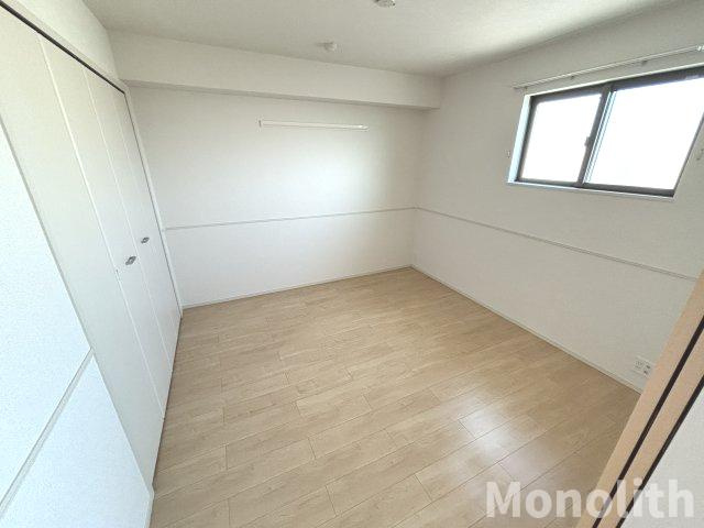 シャルールメゾンの洋室