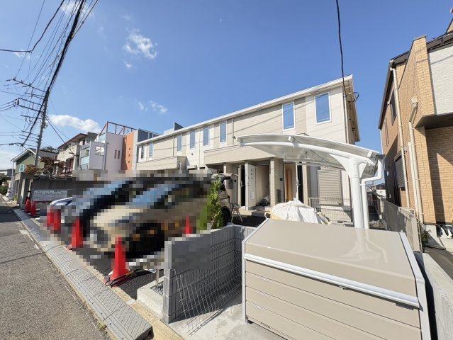 ノースヒル藤吉の駐車場