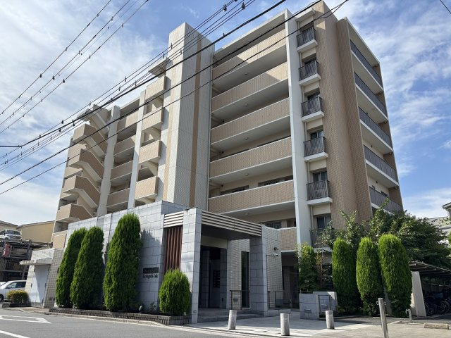 アンビシャス川口青木の外観