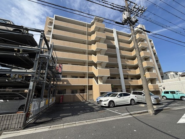 アンビシャス川口青木の駐車場