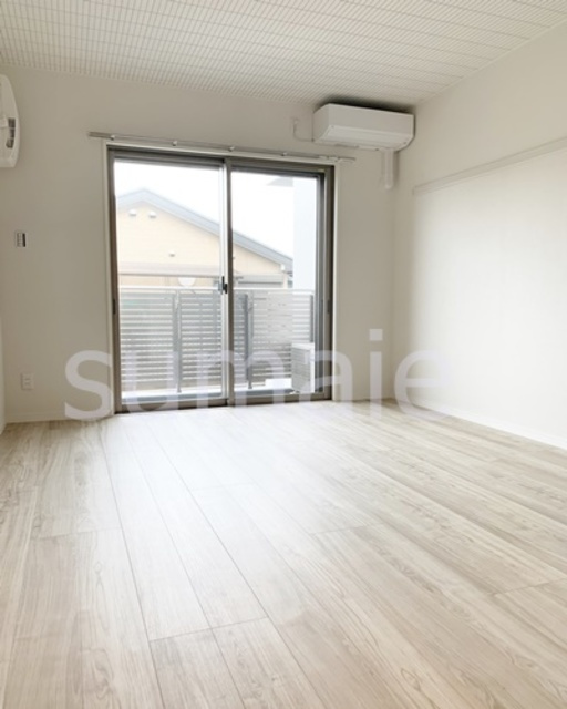 Ｂｏｌｅｒｏ十条の居間・リビング|快適な洋室です♬