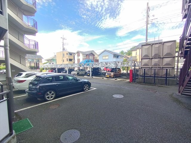 【駐車場】の画像