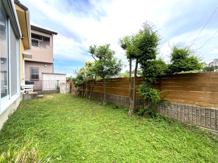 熊取町七山東　中古戸建の庭|ドッグランやバーベキューなどが楽しめるお庭です◎
スロップシンクつきです。