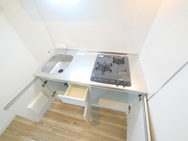 ジーメゾン郡山リアンのキッチン