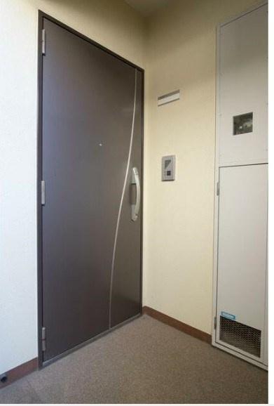 グラートKの玄関