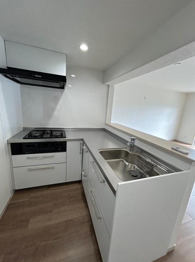 金沢シーサイドタウン並木2丁目団地1-3号棟【仲介手数料無料】のキッチン