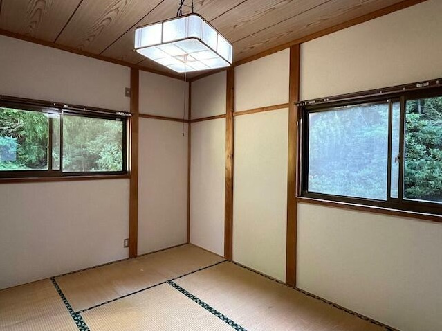 買物利便の良い伊東市吉田3LDKの和室|2階和室