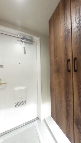 リーベスト松戸IIの玄関