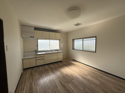 【居間・リビング】 | 第二藤幸マンション | 使いやすいリビングです