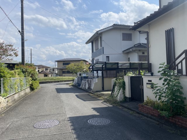 【前面道路含む現地写真】 | 比企郡小川町東小川　中古戸建